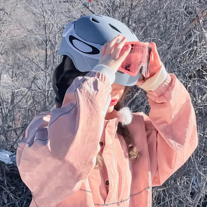 港城船王家来了个小福